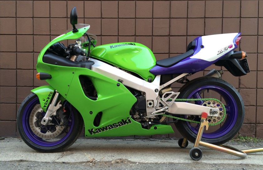 Homologation Special in Canada – 1996 Kawasaki ZX7RR N-1 | Bike-urious