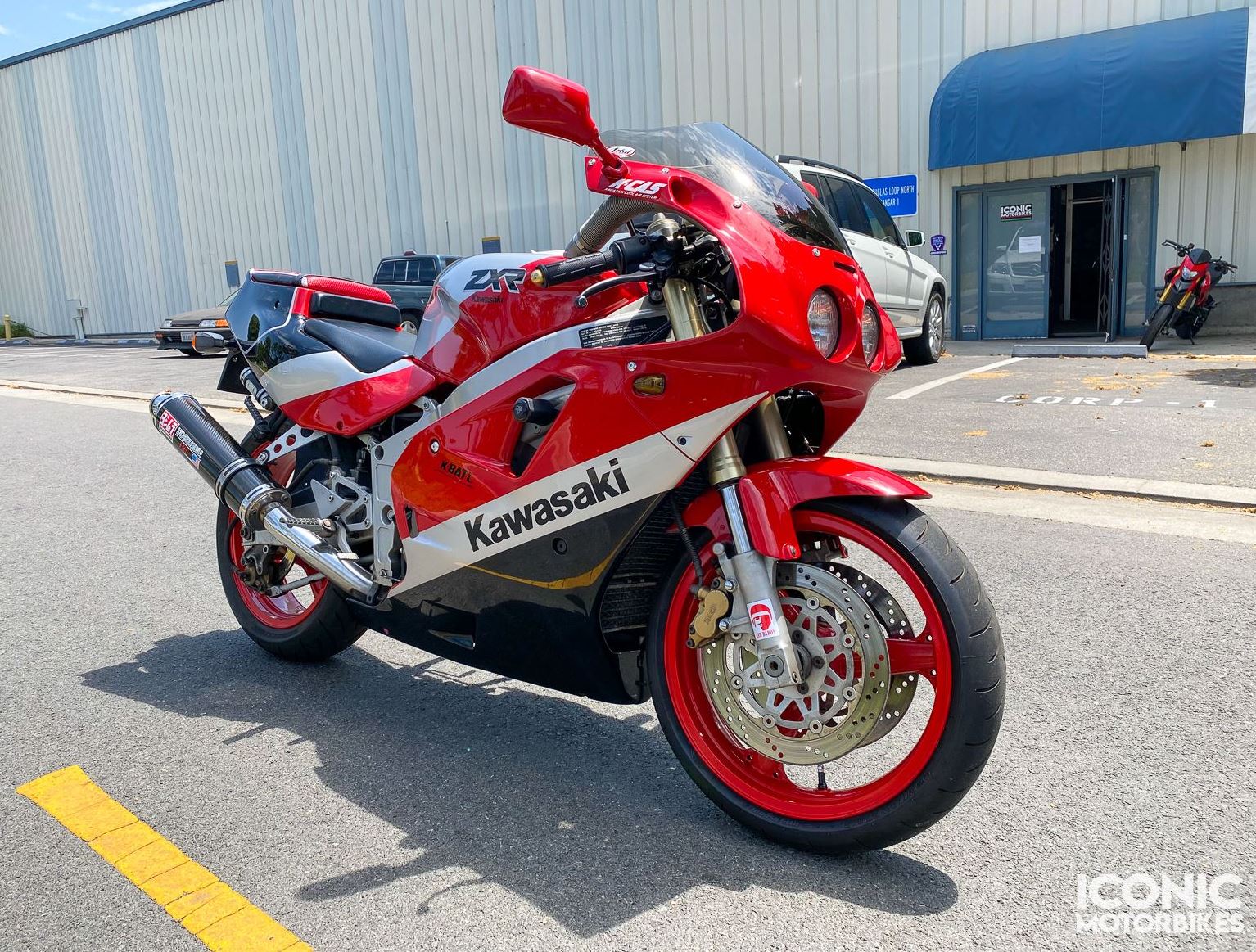 CA Plated – 1990 Kawasaki ZXR400 | Bike-urious