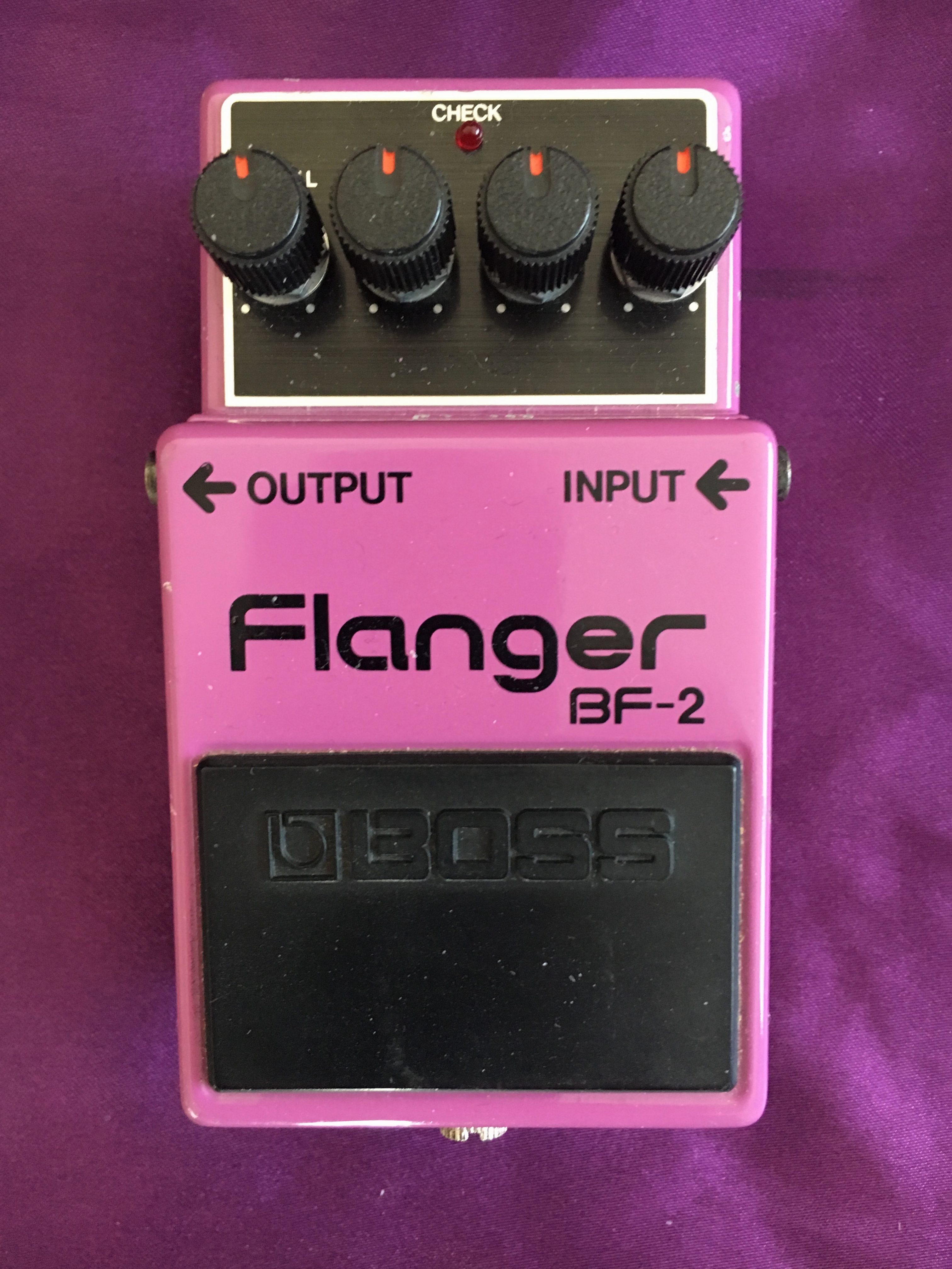 Feature – 1981 BOSS BF-2 Flanger