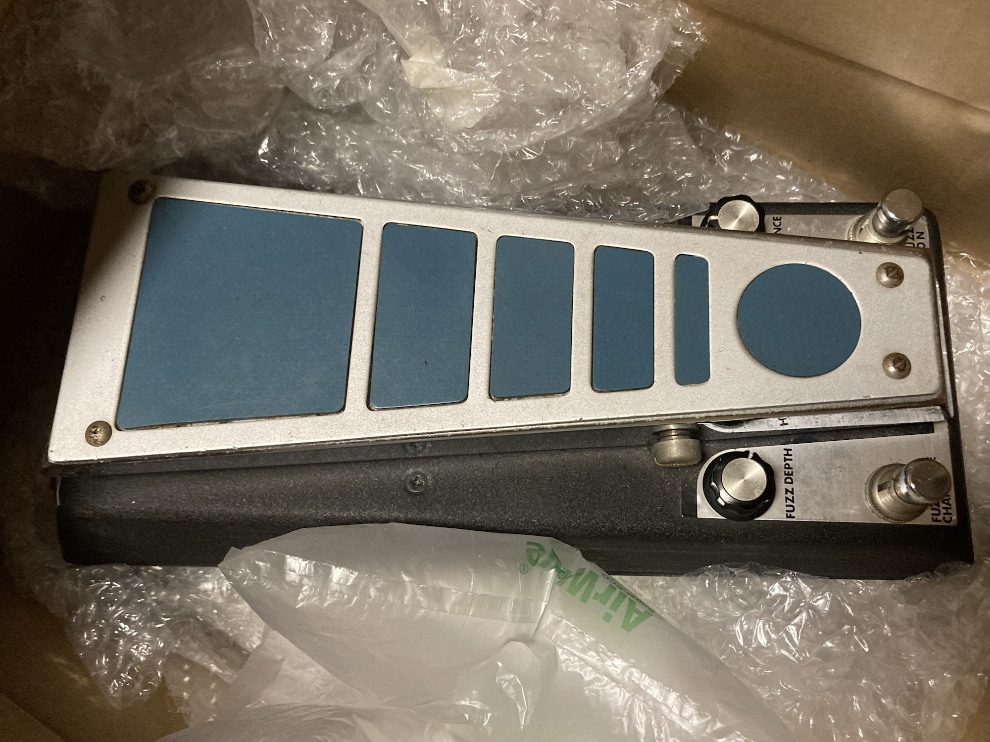 Guyatone WAH FUZZ FS-5が送られてきた！！ | Project JAZZCASTER - by