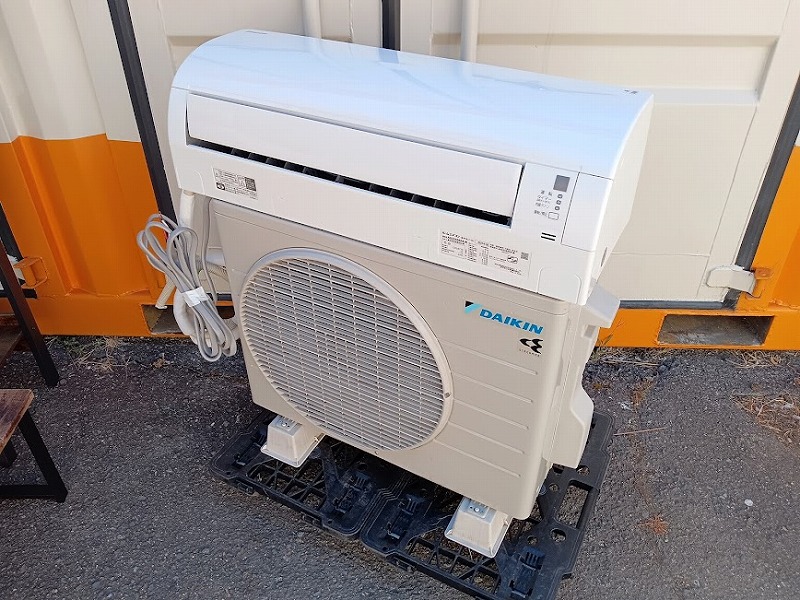 DAIKIN ダイキン エアコン 6畳用 /EBKシリーズ AN22XEBKS | リサイクル
