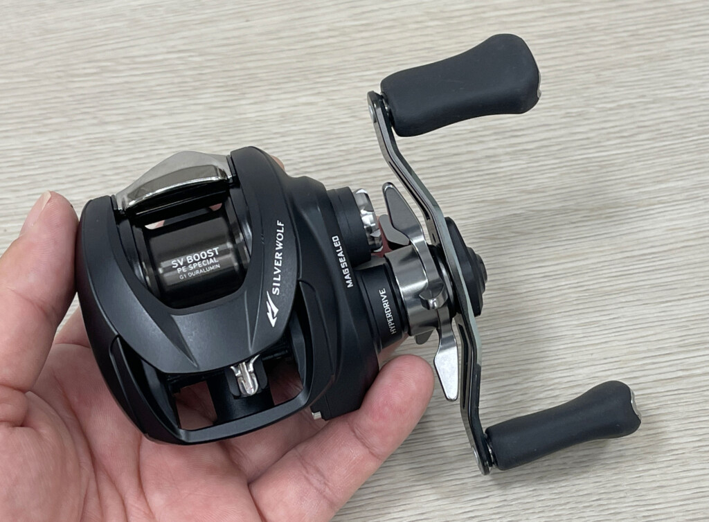 シルバーウルフSV TW PEスペシャル】PEチニング完全対応の新型ベイト