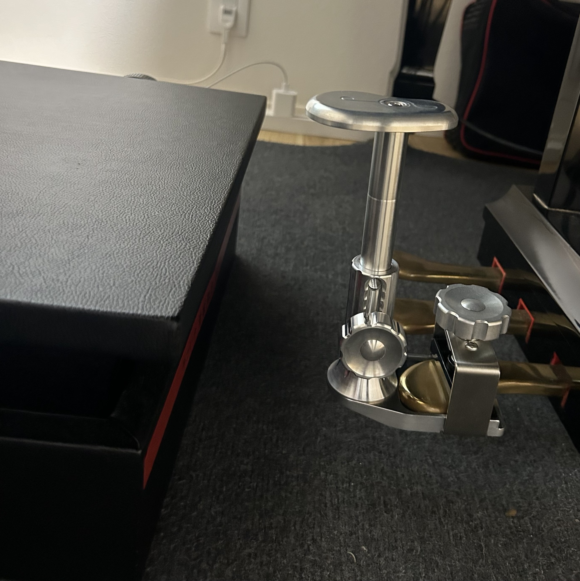 ピアノ補助ペダルの選び方とメリット - ラコリーナ音楽教室