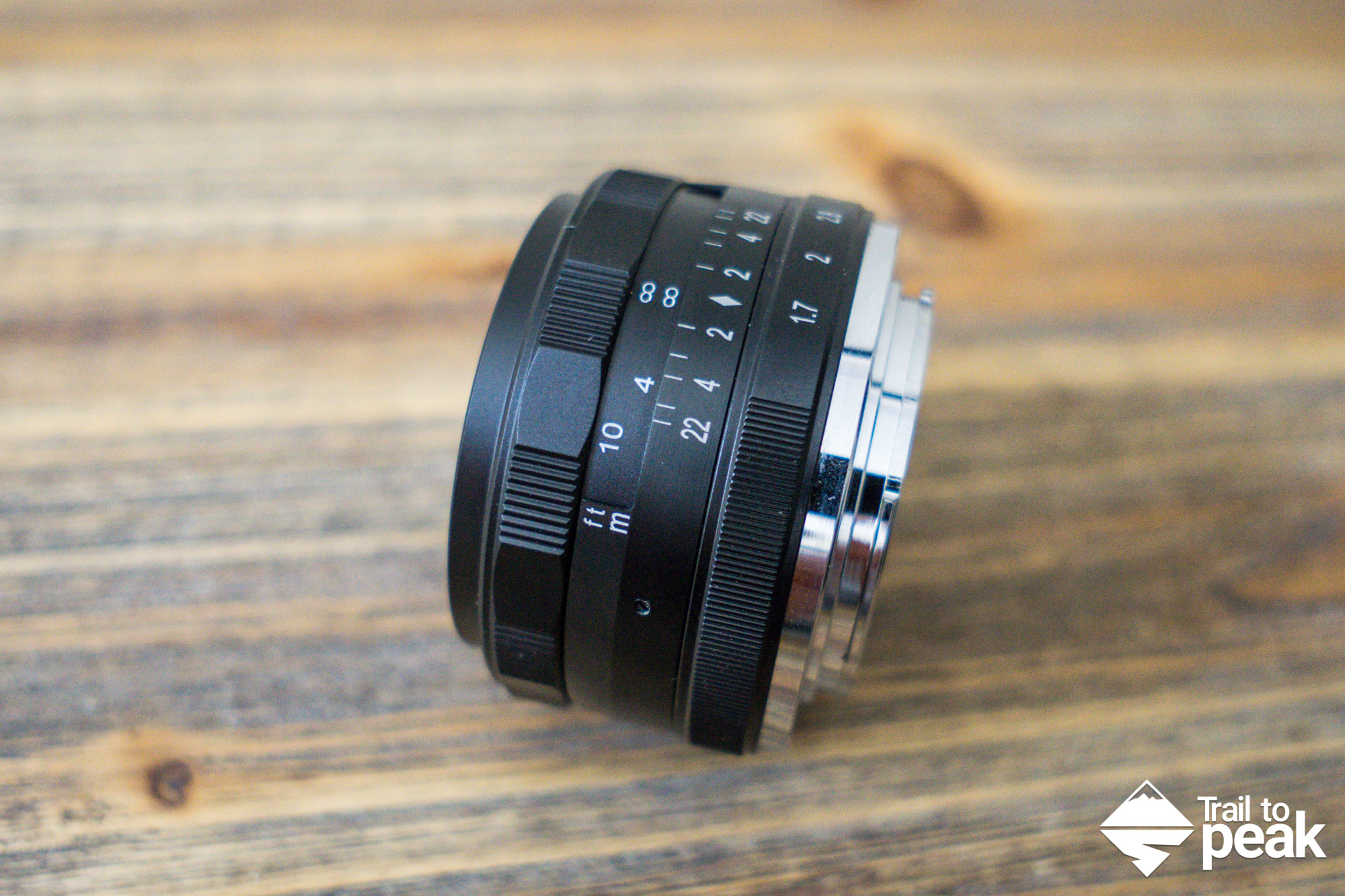 Gear Review: Neewer (Meike) 35mm f/1.7 Manual Focus Prime Lens