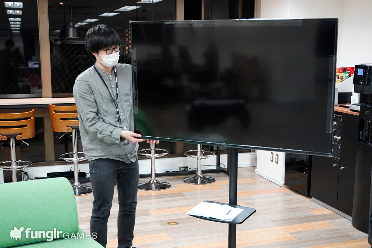 アイリスオーヤマの4K対応テレビ55インチ「55UB10P」を組み立てて