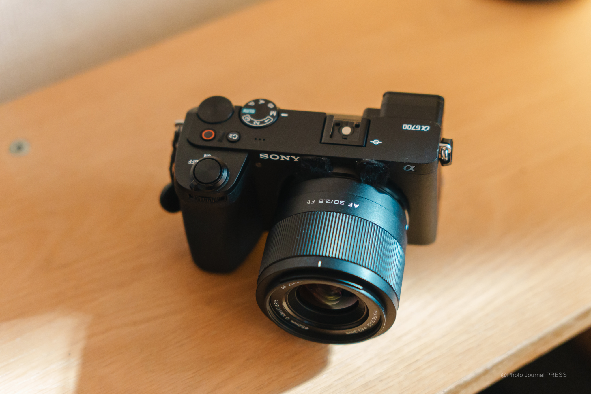 レビュー】 Viltrox 20mm F2.8 AF / お手頃な価格で20mm 単焦点レンズ