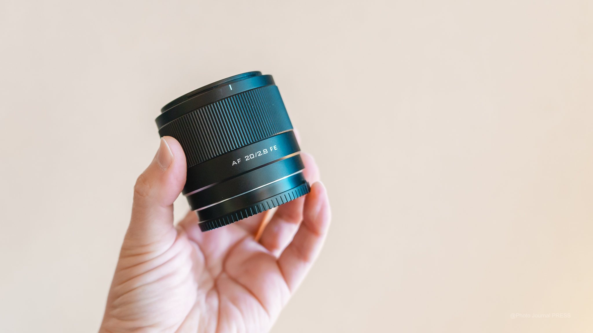 レビュー】 Viltrox 20mm F2.8 AF / お手頃な価格で20mm 単焦点レンズ