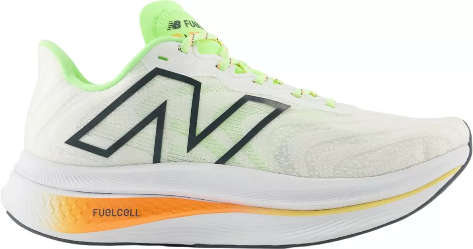 Running shoes New Balance FuelCell SuperComp Trainer v2
