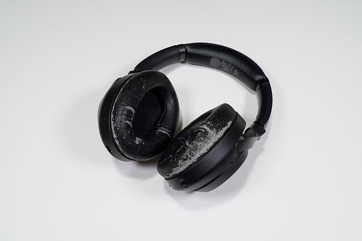 SONY ワイヤレスノイズキャンセリングヘッドホン WH-1000XM3 | Visual