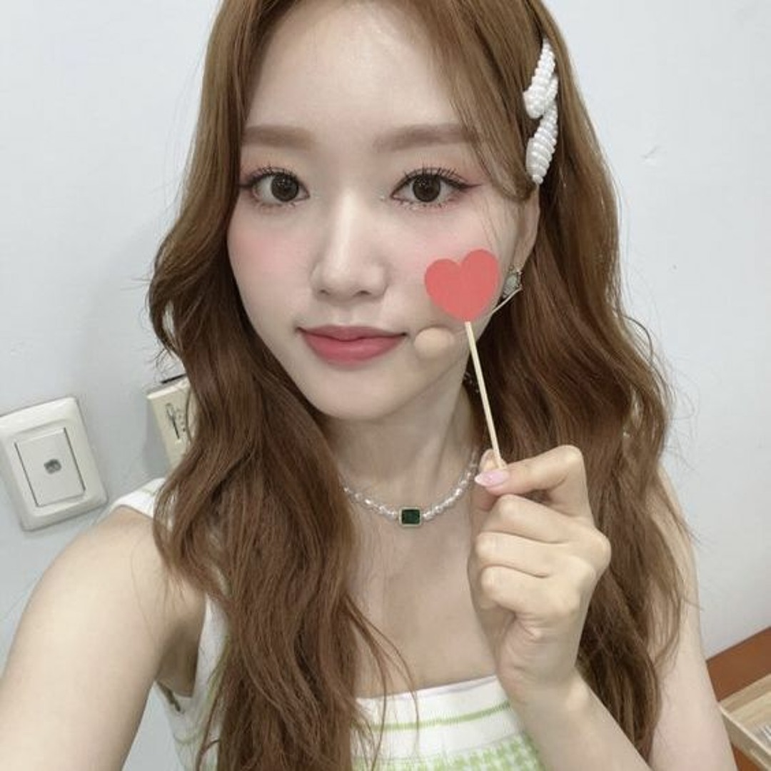 Stream [이달의 소녀] One & Only- GOWON LOONA by hyunjinmeow