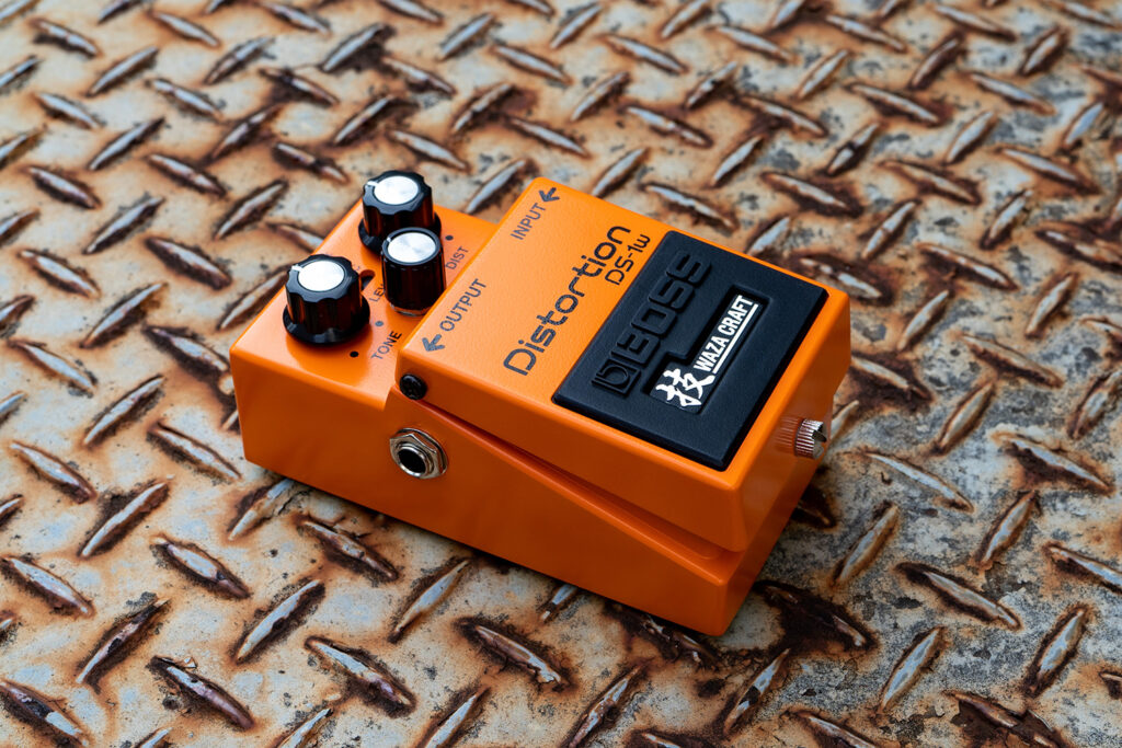 BOSS 技 WAZA CRAFT から DS-1W Distortionが登場！！ – GuitarQuest