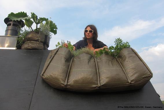 プランターは第2ステージに。密閉性と通気性を実現したフランスの菜園