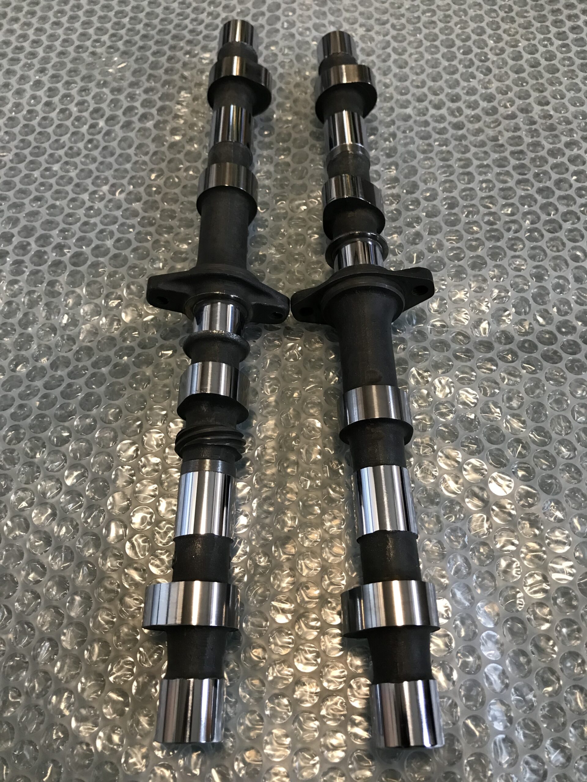 肉盛りめっき」HONDA CBX400F カムシャフトの肉盛り硬質クロムメッキ