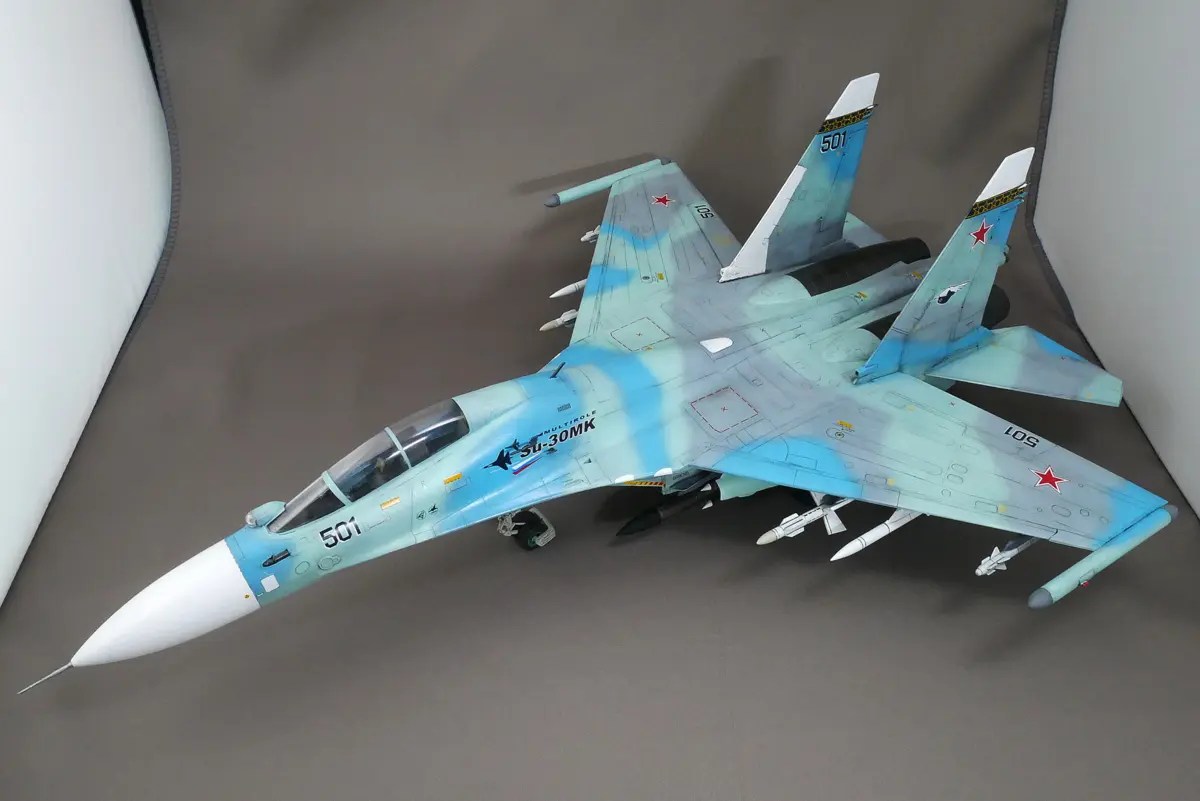 Su-30MK フランカー アカデミー 1/48 組立と塗装・製作記・完成写真