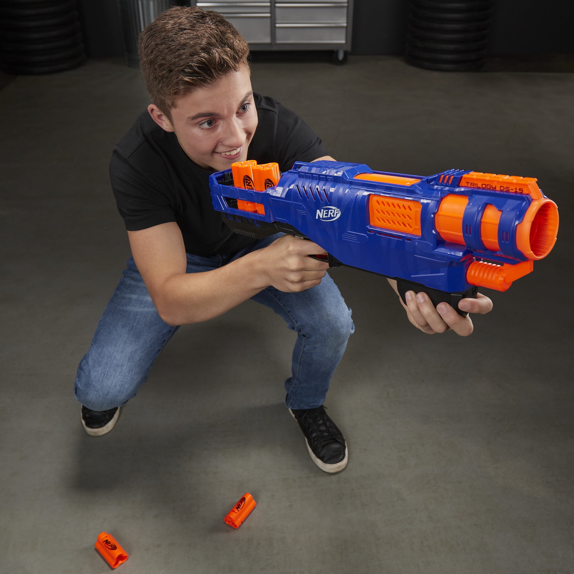 Nerf Trilogy DS-15 Elite Toy Blaster with 15 Darts and 5 Shells
