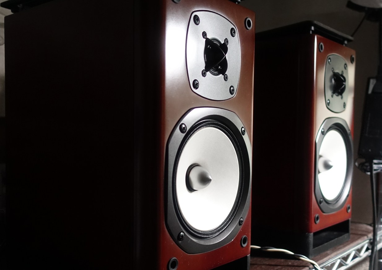 ONKYO D-N9NXの音質などレビュー「FR-N9NXというミニコンポ用