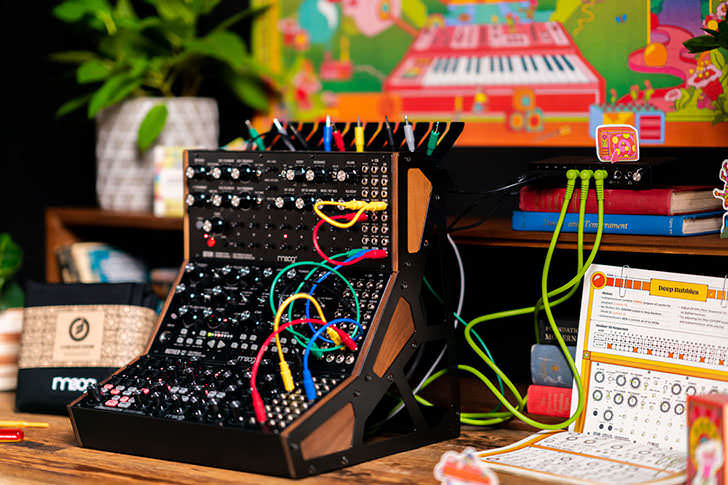 Moogのセミ・モジュラーがすべてバンドルされた「Moog Sound Studio