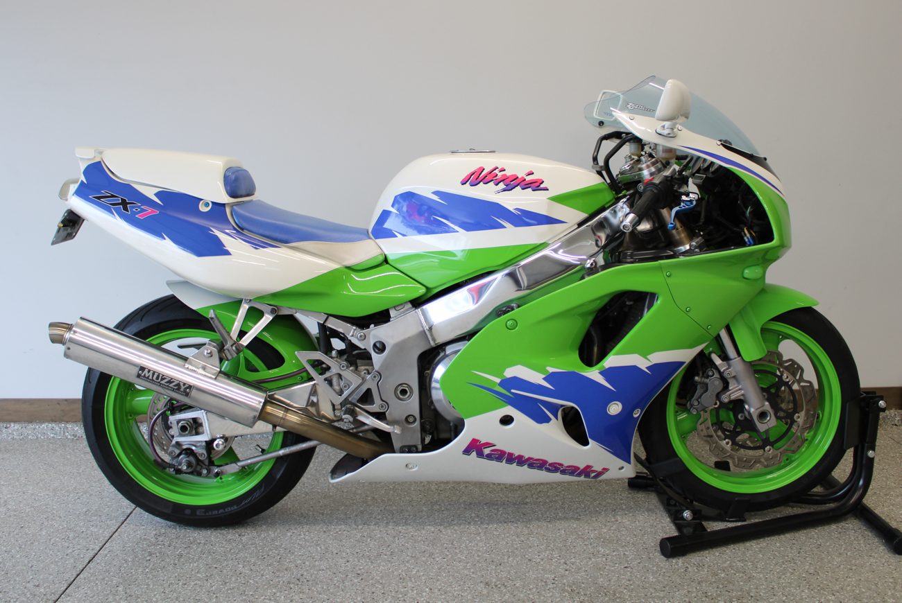 1994 Kawasaki ZX-7 – Iconic Motorbike Auctions