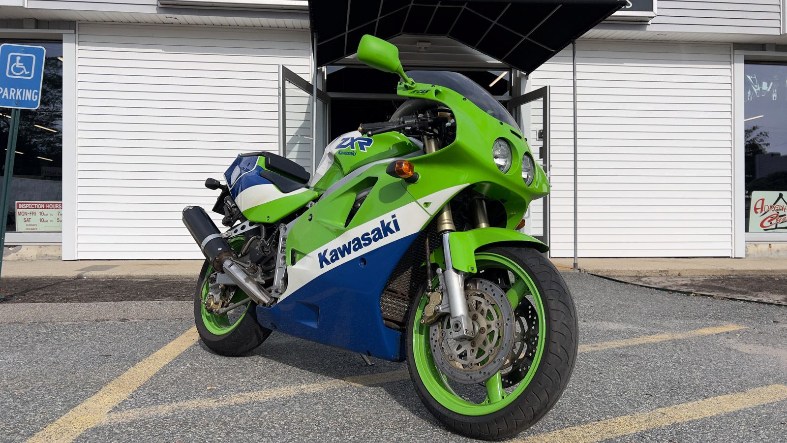 No Reserve – 1989 Kawasaki ZXR400 – Iconic Motorbike Auctions