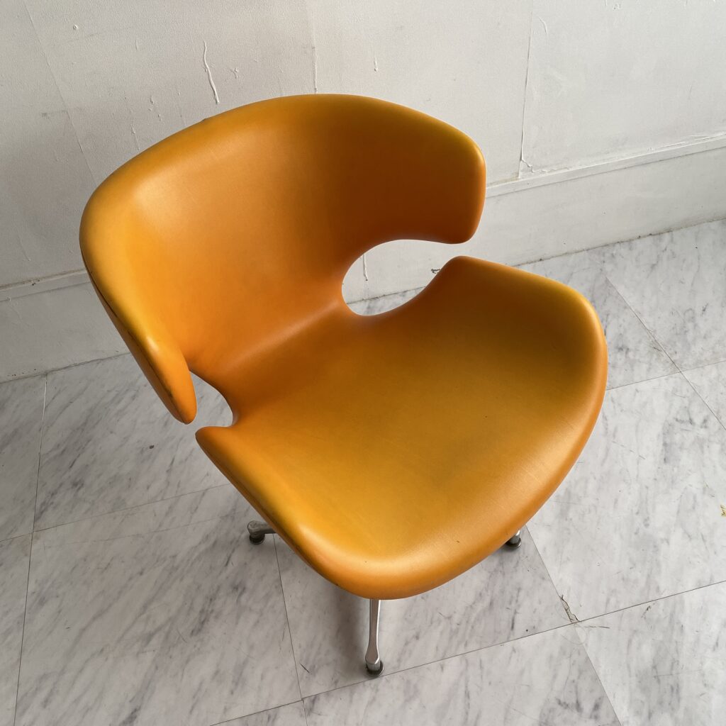 剣持勇カブトチェア 天童木工製 ブラウン 剣持勇カブトチェア 天童木工