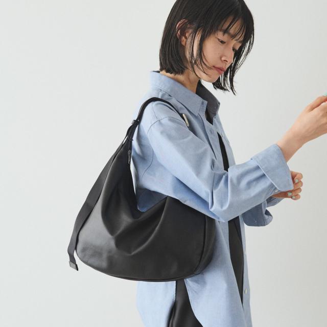 ラシット（russet）/ソフトレザーラウンドビッグショルダーバッグ(CE