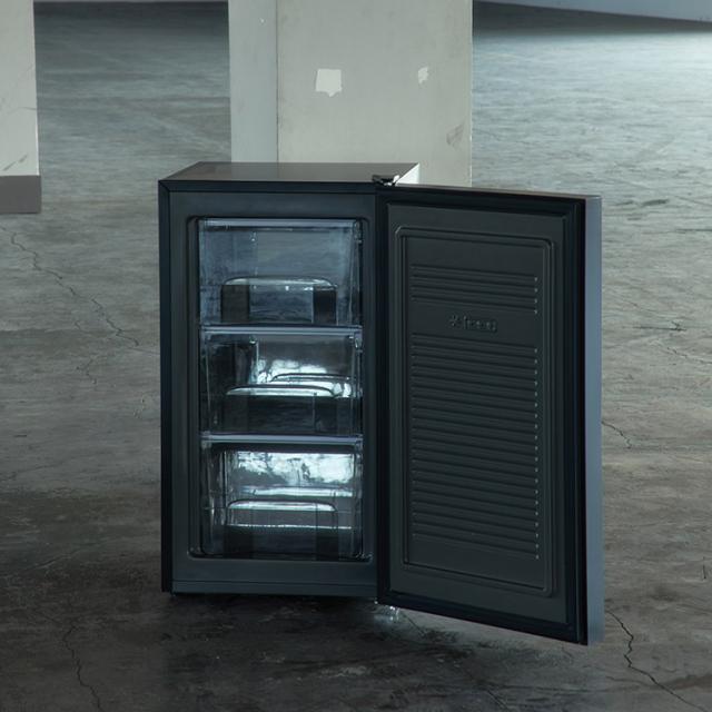 冷凍庫 小型 スリム 省エネ LPRKC001 Life on Products ライフオン