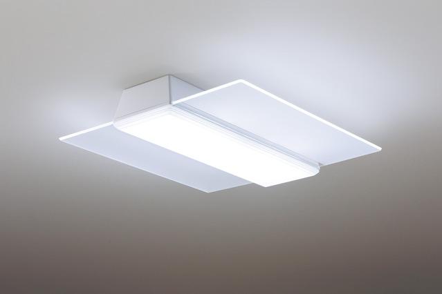 PANASONIC パナソニック シーリングライト18畳用調色 LGC71121