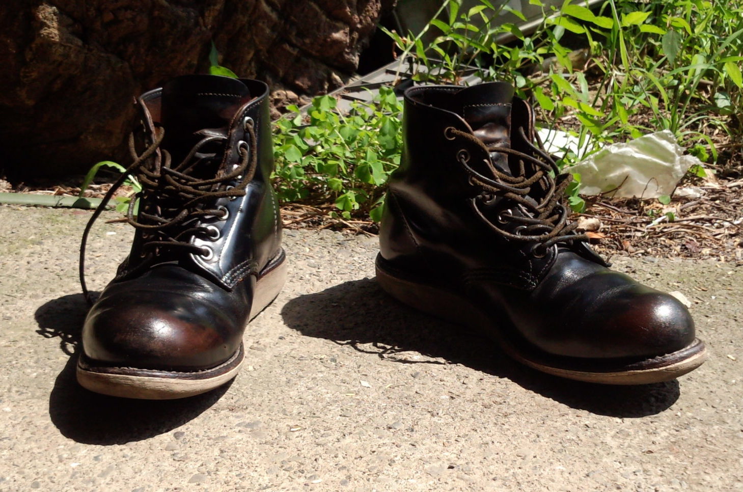 革で選ぶおススメのredwing現行の茶芯レザーモデルを紹介～ブラック