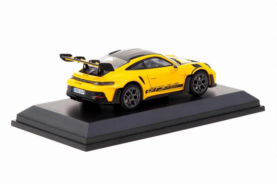 T64MC-005-YL 1/64 Porsche 911 (992) GT3 RS Signal Yellow | LINE UP