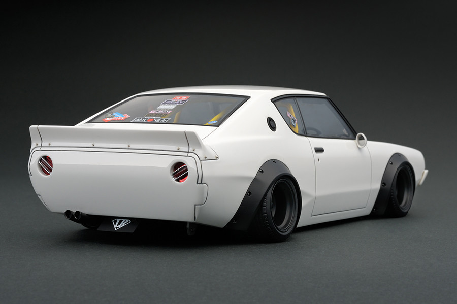 IG0435 1/18 LB-WORKS Kenmary 2Door White | LINE UP | ignition