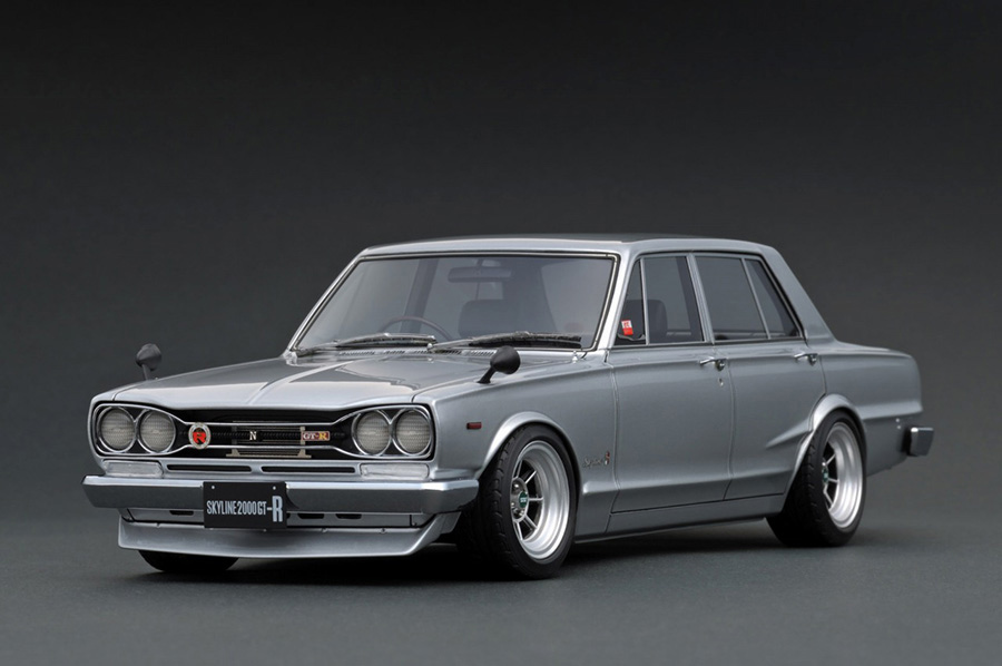 IG1783 1/18 Nissan Skyline 2000 GT-R (PGC10) Silver | LINE UP