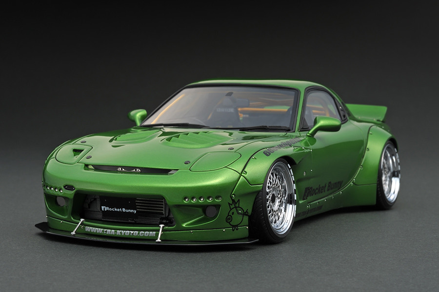 IG1037 1/18 Rocket Bunny RX-7 (FD3S) Green Metallic | LINE UP