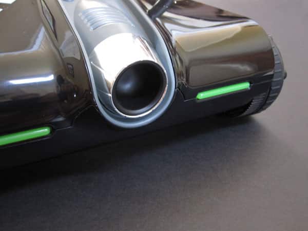 Review: Brookstone Rover 2.0 App-Controlled Wireless Spy Tank