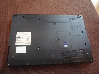 Windows10アップグレードとSSD換装・メモリー増設/LIFEBOOK A574/KX
