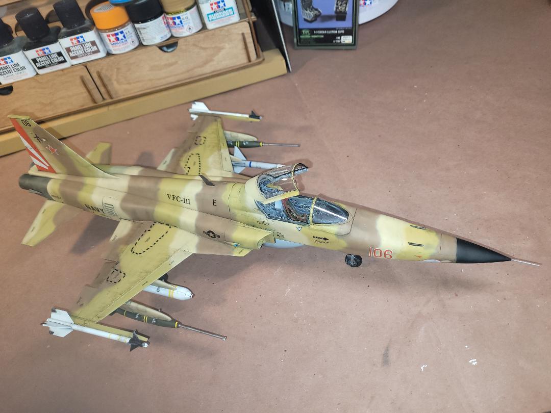 F-5 Tiger II in 1/32 scale by Kitty Hawk - Kitty Hawk F-5 Tiger II
