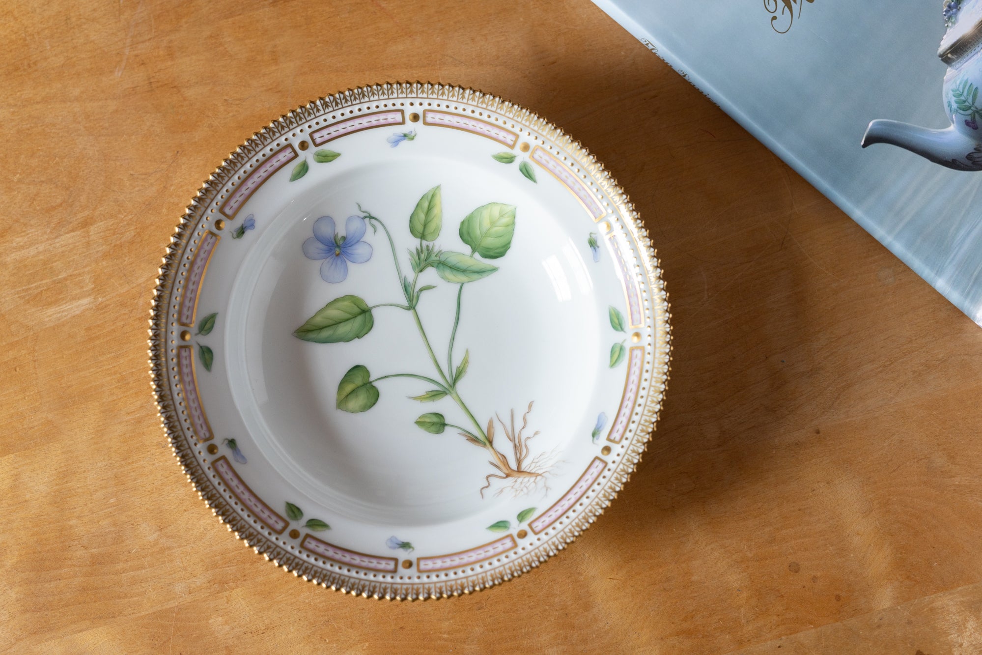 ◯ 【美品】ロイヤル コペンハーゲン 最高級「フローラ ダニカ