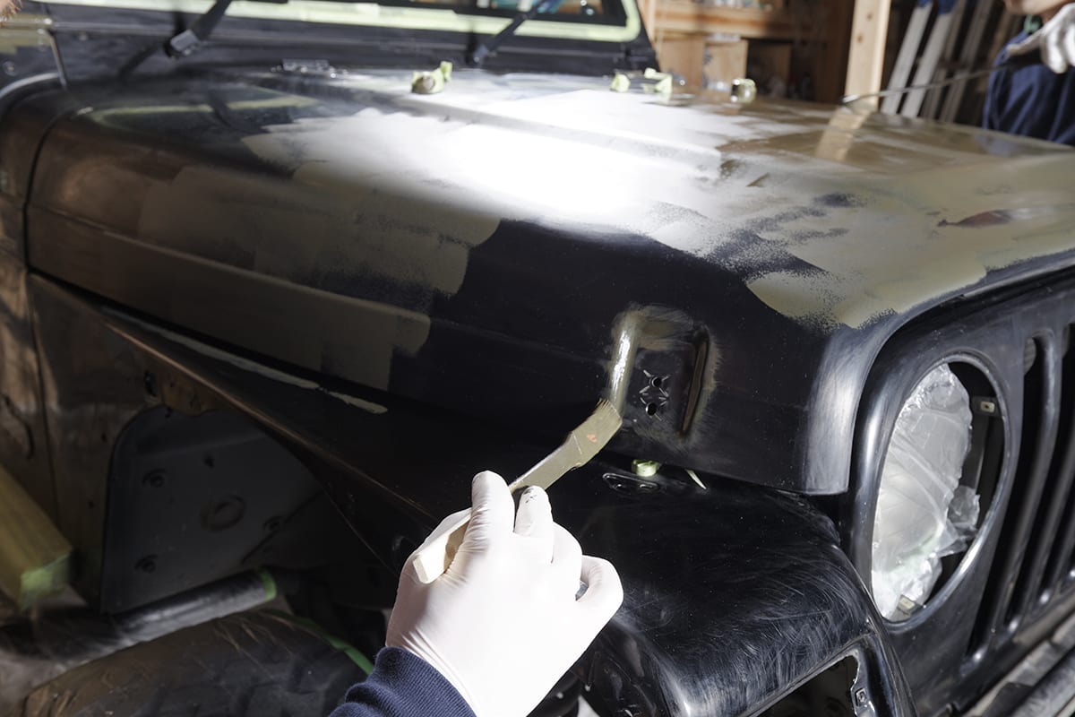 タカラ塗料に水性タイプ登場！ 全塗装にかかる予算や気になる耐久性は