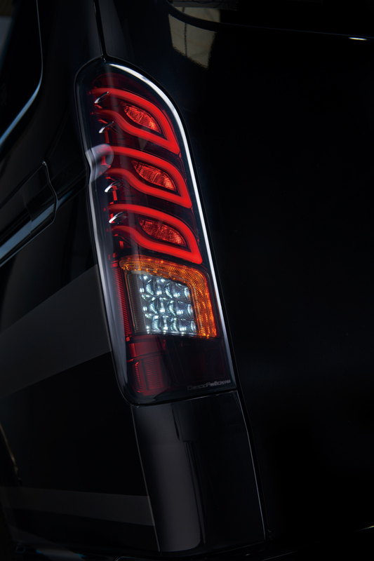 市場の要望に応え数量限定で再販決定！トヨタ・ハイエース用LED