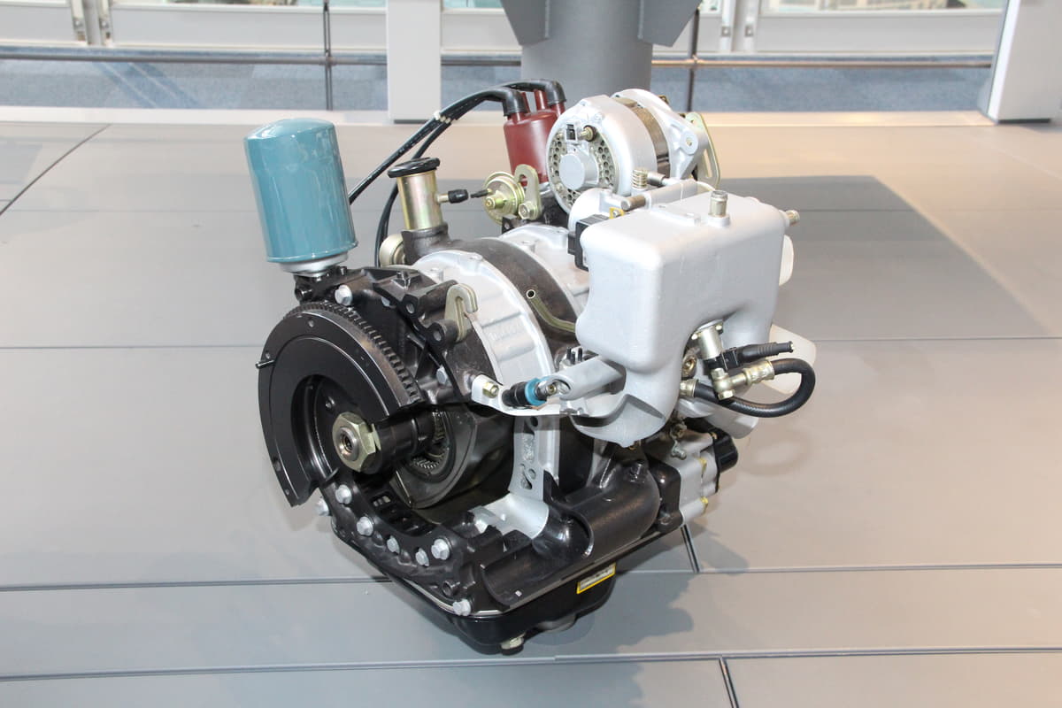 ロータリーエンジン本体 置物用 ロータリーエンジン本体 置物用