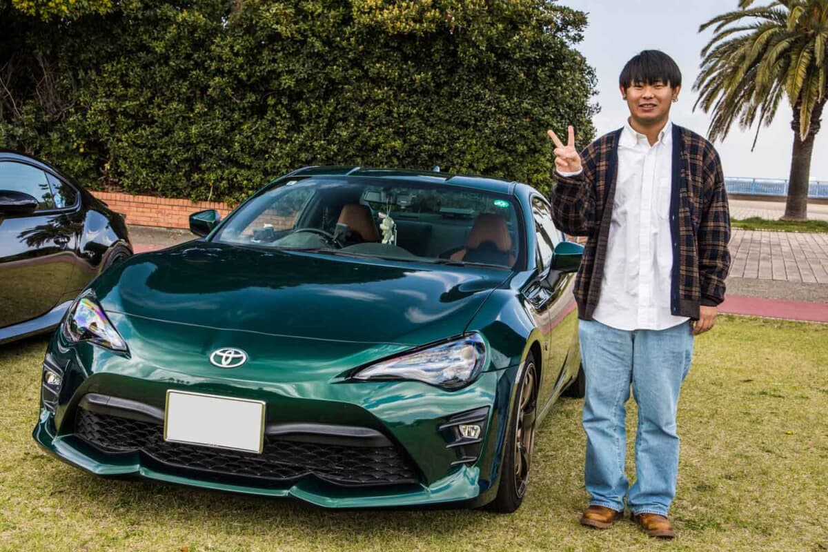 期間限定カラーのトヨタ「86」を購入！ノーマルの雰囲気を重視しつつ