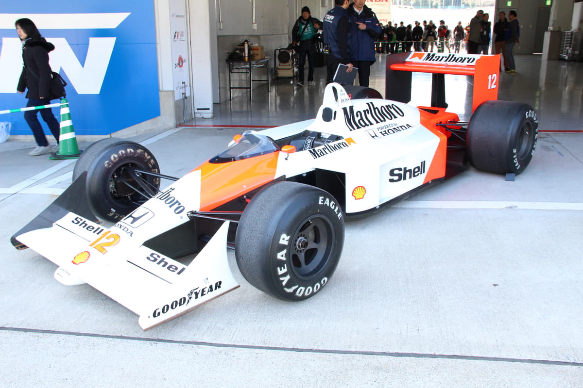 応援しているチームの銘柄を吸った時代！ 「JPS」「キャメル」「555