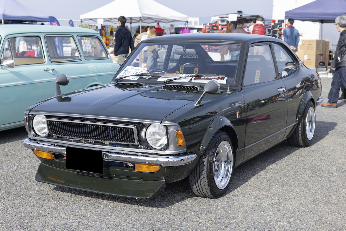 TE27レビン&トレノ」「サメブル」＆「S30フェアレディZ」！ 旧車天国