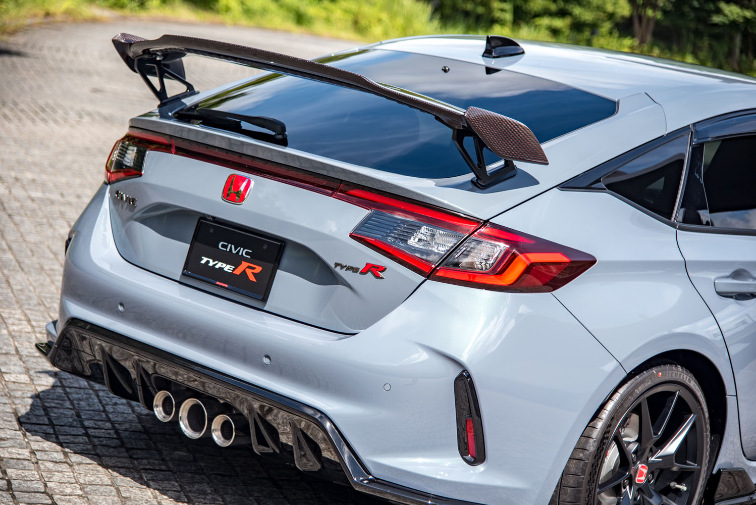 ホンダ新型「シビックタイプR」の純正アクセサリー全部見せます