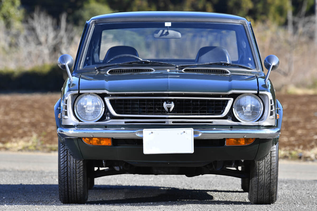 レビン」と「トレノ」の違いを詳細解説！ トヨタ初のオバフェンを装着