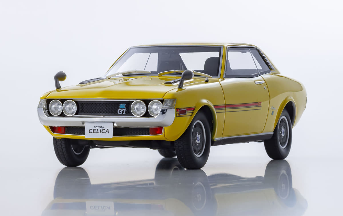 イエロー・ポリカの「ダルマセリカ」999台限定で降臨！ 1/18スケール