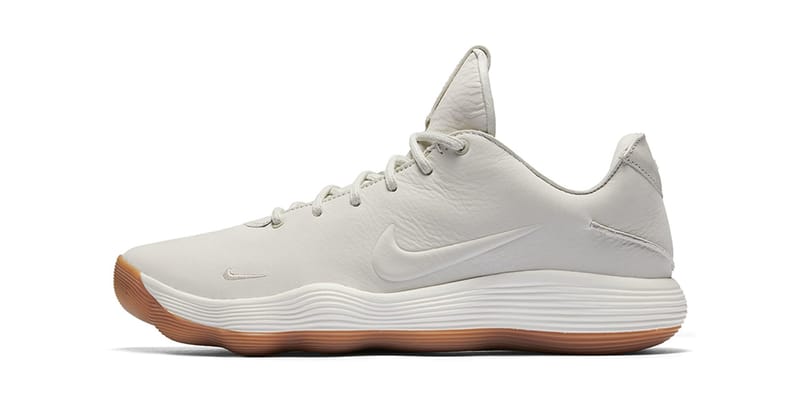 nike-transforms-the-hyperdunk-