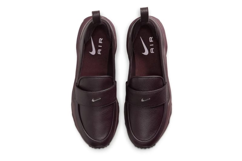 ナイキのエアマックスフェノメナに新色 “バーガンディ クラッシュ”が