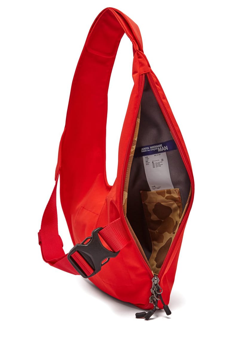 ジュンヤ ワタナベ マンより新作ショルダーバッグが登場 | Hypebeast.JP