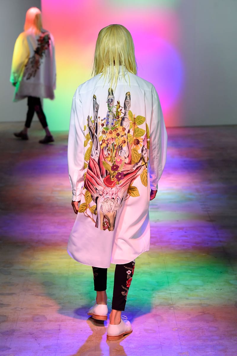 コム デ ギャルソン・オム プリュス 2022年春夏コレクション