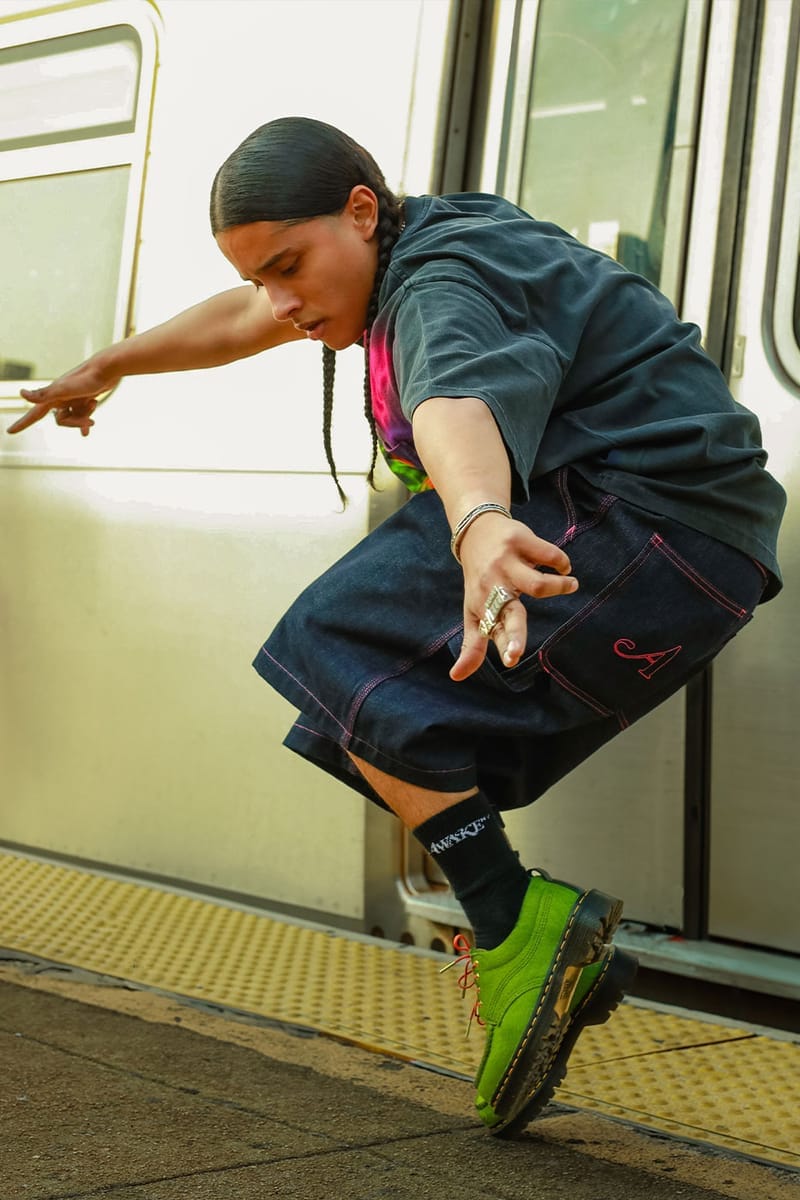 ドクターマーチンとアウェイクNYよりコラボローウェルが登場